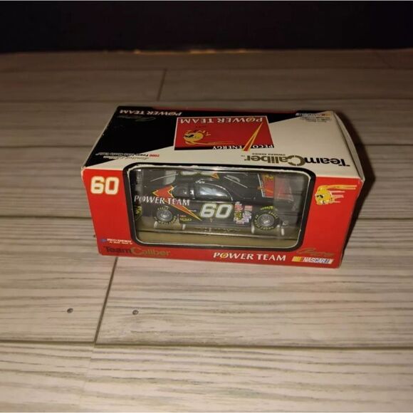 Team Caliber 2000 Racing #60 PECO Energy Power Team Geoffrey 1:64 NASCAR Car New - Picture 6 of 8